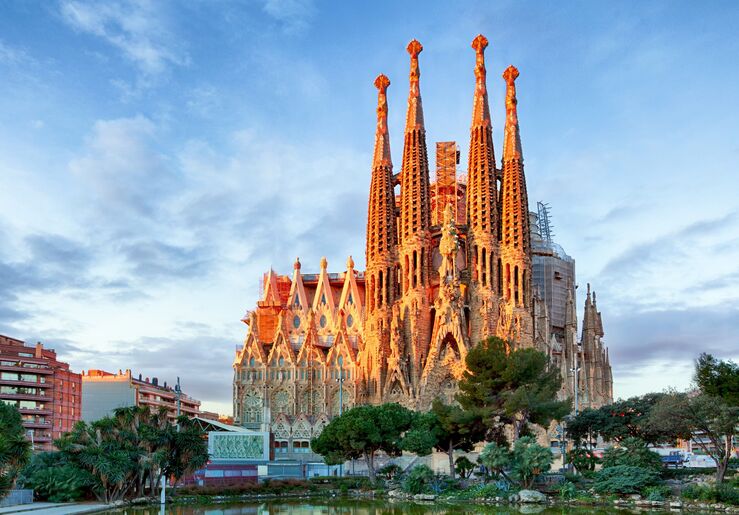5 Outstanding Buildings In Spanish Architecture